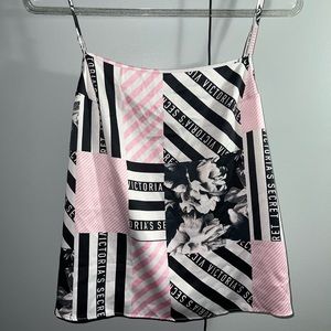 NWT Victoria’s Secret | Cross Pattern Tank 💓🖤
